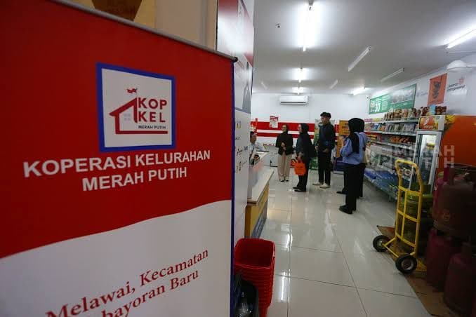 KopDes Merah Putih Serentak Mulai Beroperasi, Menkop : Berjalan Secara Bertahap