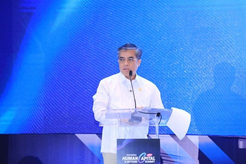 Menaker: Adopsi AI Harus Berorientasi pada Manusia dan Tingkatkan Produktivitas