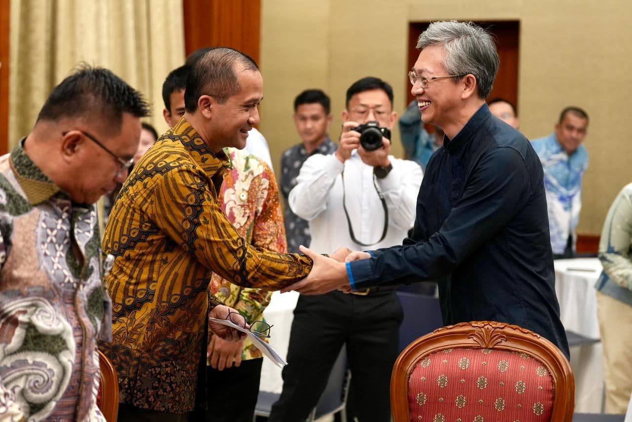 Kunker ke China, Menteri Transmigrasi Jajaki Kerja Sama Hilirisasi Hingga Pertanian Modern