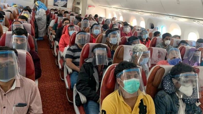AP II Keluarkan Aturan Baru Syarat Perjalanan Naik pesawat, Anak Diatas 5 Tahun Wajib Tes Covid-19