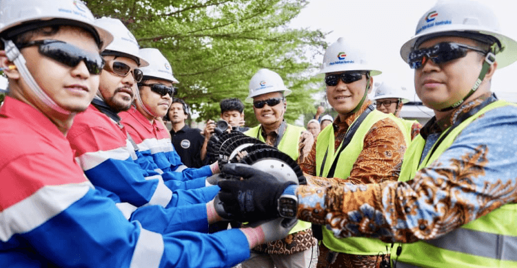 Pertamina-Pindad Luncurkan Teknologi Inspeksi Pipa Migas Ultrasonik Pertama Indonesia