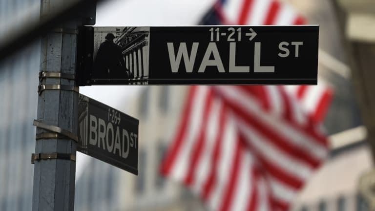Wall Street Melemah Dipicu Meningkatnya Tensi Timur Tengah